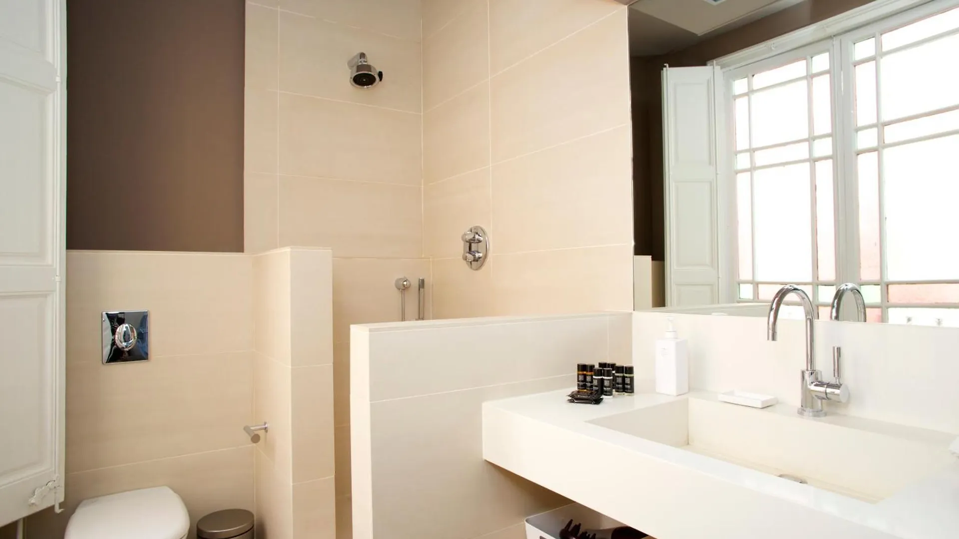 ברצלונה The Claris Suites II