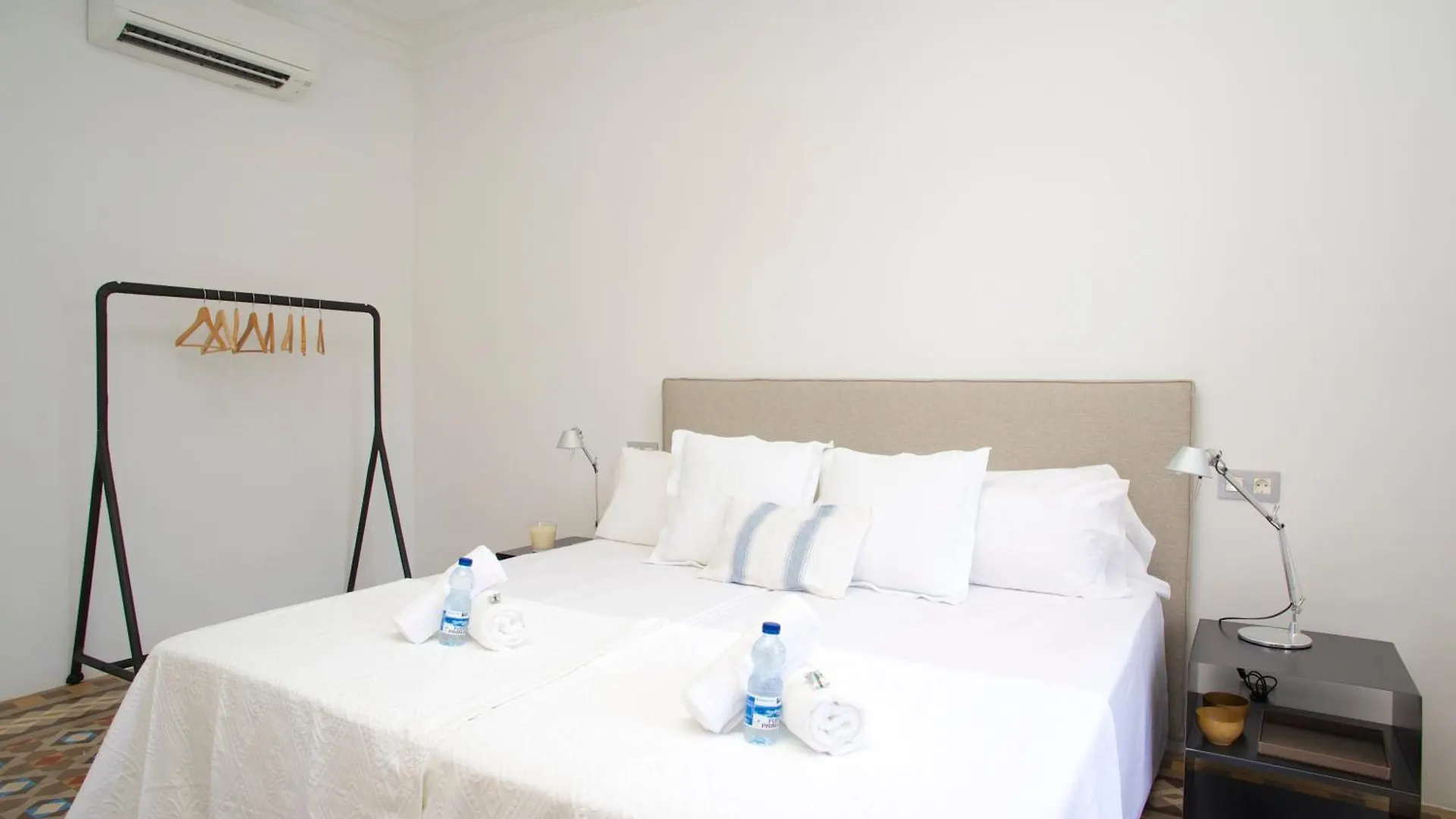 The Claris Suites II Barselona Daire